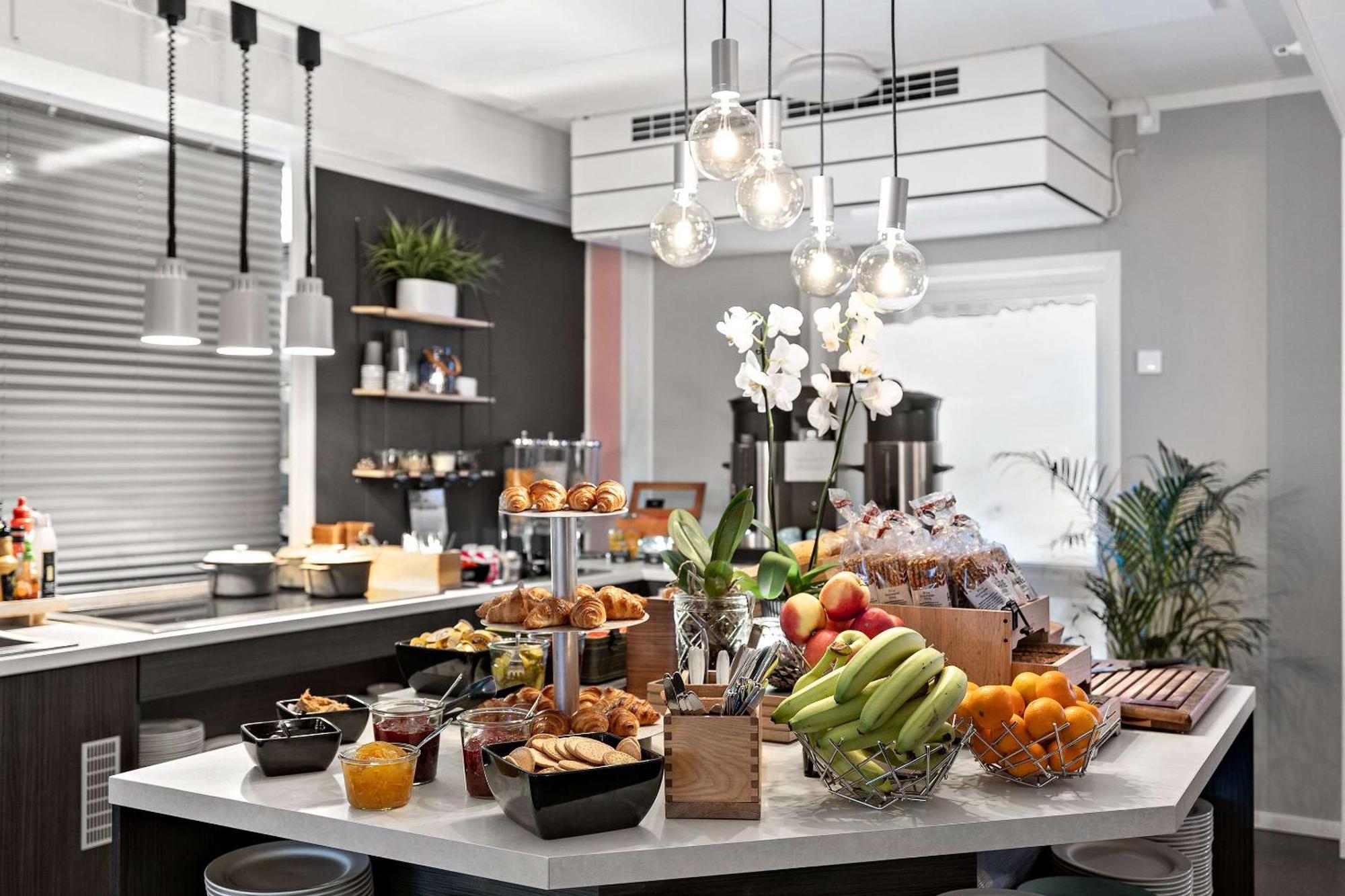 Aiden By Best Western Harstad Narvik Airport Evenesmarkja Экстерьер фото