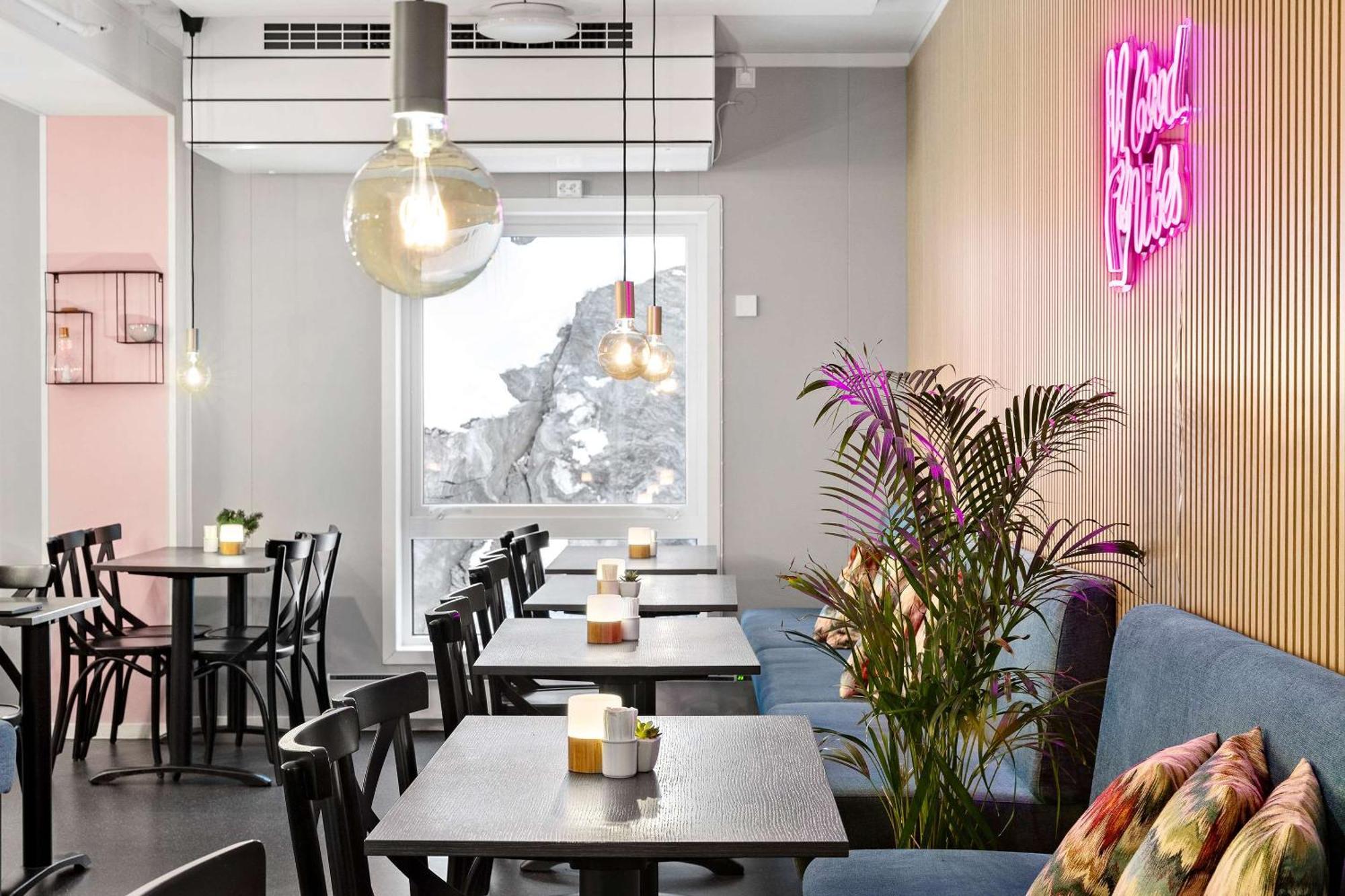 Aiden By Best Western Harstad Narvik Airport Evenesmarkja Экстерьер фото